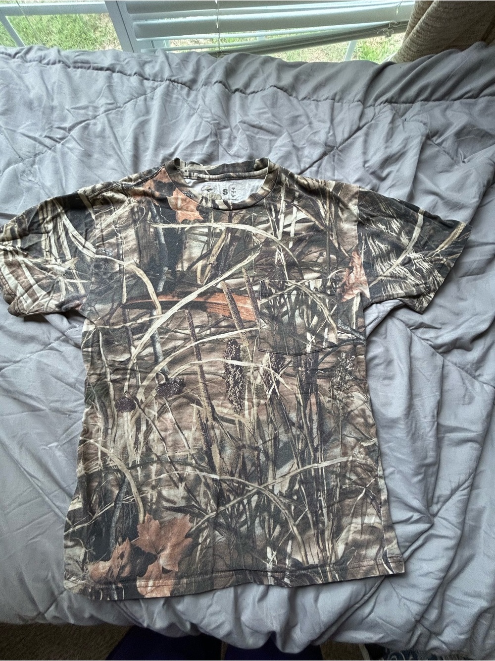 💚3/$25 Men's Small Red Head Camo Short-Sleeve T-Shirt - Brown/Green